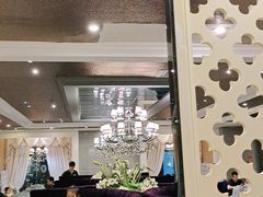 大堂-河畔春天时尚餐厅