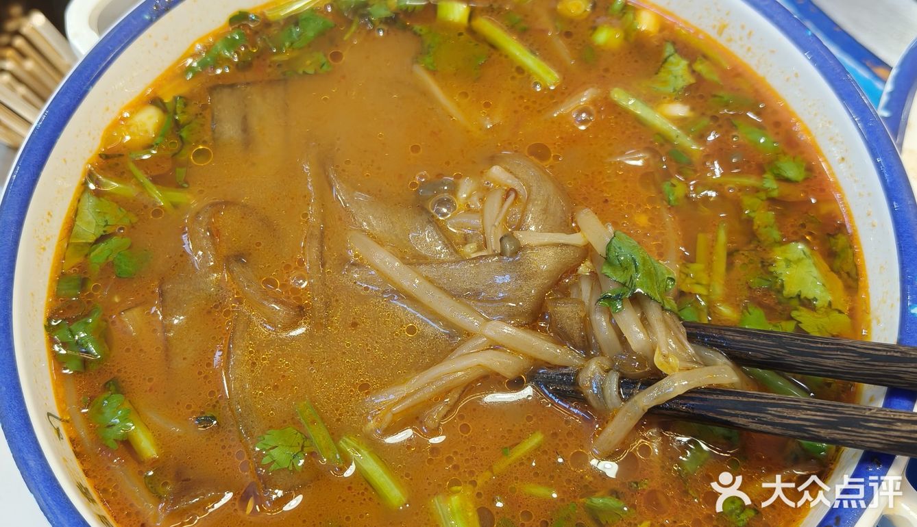 晚餐吃串串 好吃爆了