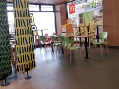 大堂-麦当劳(庐山服务区店)