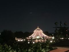 -WOLFGANG PUCK KITCHEN & BAR(迪士尼小镇店)