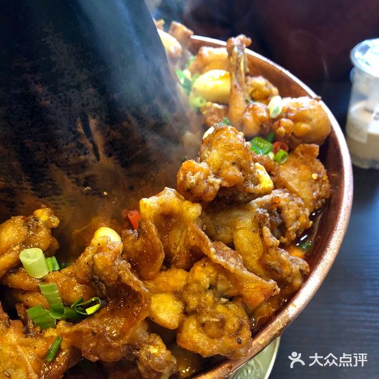 晒辣牛蛙火锅(轩怡美景店)