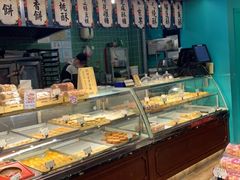 面包甜点陈列柜-武汉冠生園(吉庆街店)