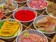 -周小明火锅(黑金冠社区店)