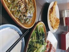 -老来福·非遗酸汤兔(凯旋路店)
