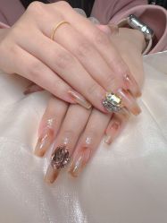 -H12 STAR日式美甲美睫专门店