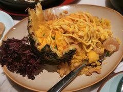 菠萝海鲜饭-星怡会·新加坡新美食(苏州中心店)