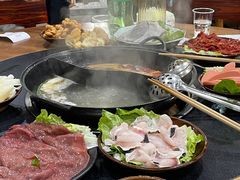 -重庆故事姊妹老火锅(财经学院店)