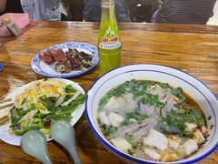 葫芦头泡馍-朱秀英梆梆肉葫芦头(琉璃街店)