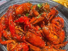 -肥肥虾庄·金牌油焖大虾(杨园滨江时代walk店)