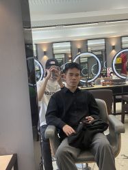 -藤野造型·烫发染发