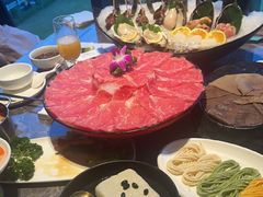 -德天肥牛海鲜火锅(城西银泰店)