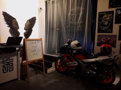 门口-TIAN TATTOO BAR