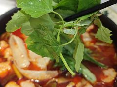 -贵府酸汤牛肉火锅·贵州老字号(飞山街店)