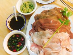 -华哥新鲜猪精品美食