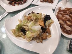 -六和聚传统烤鸭.天津菜(和平店)