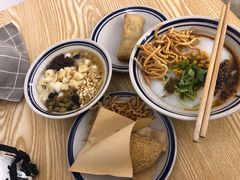 -正南齐北·老街糯米团(洪崖洞店)