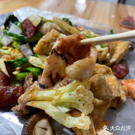 含梅小吃烧烤
