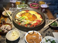 -六公里老火锅(总店)