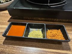 -山居屋炭火烧肉(厚街万达店)
