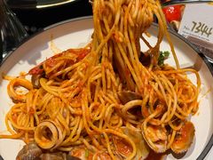 -静香HOUSE·全时段融合餐厅(七星欢乐颂店)