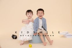 -小鬼当佳儿童摄影(河北保定店)