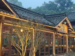 -美食村花园餐厅