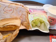 -肯德基(芳和店)