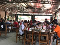 大堂-黄大妈农家菜