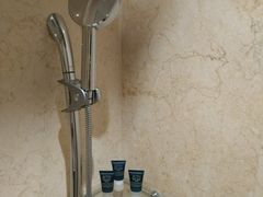 -扬州绿地铂骊酒店