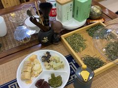 -浙茶集团狮峰·西湖龙井·杭州特产(莫干山路专卖店)