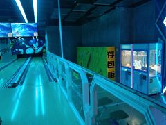 -世代星球·保龄球·镭战真人CS·团建(杨浦店)