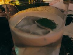 -FLAIR顶层餐厅酒吧(浦东丽思卡尔顿酒店)