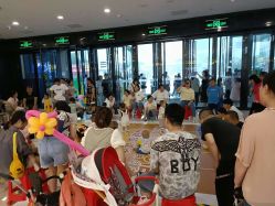 -孩子王童乐园(常德万达店)