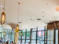 大堂-奈雪的茶(青岛卓悦里INTOWN店)