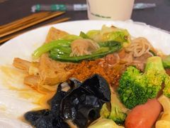 -郭记小街麻辣烫(南小街总店)