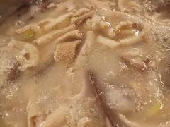 热嘟嘟的羊肉汤锅-风与炭BBQ户外火锅烧烤(成都群光君悦酒店)