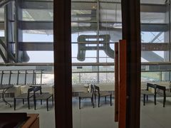 景观位-星巴克(青岛火车北站候车大厅店)