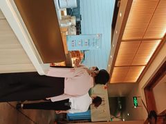 -蜜桃餐厅·伴山(湖滨商业街店)