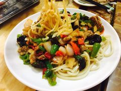 -新疆风味冷水鱼庄(友谊峰路店)