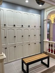 -亲亲宝贝艾尔莎亲子摄影会馆(中华路店)