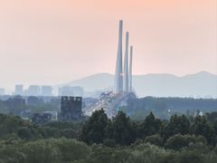 -南京眼步行桥