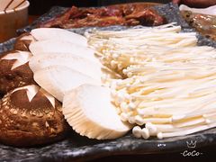 蘑菇拼盘-万兴佳烤肉·长白山老味道(东岸里店)