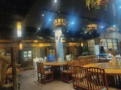 -花溪雨·森林餐厅(石基店)