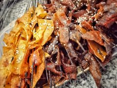 -马克力木手抓炕锅烤羊肉(盐湖一小区店)