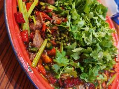 香菜牛肉-丁叮小排档·八道江湖菜·团建聚餐(车公庙店)
