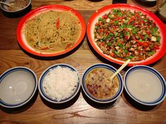 -泥糊破店小酒馆·团建聚餐(南京西路店)