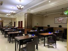 大堂-新白家罩饼(三丰路店)