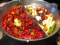 -湊湊火锅·茶憩(新中关购物中心店)