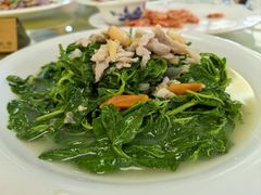 -辉记虾塘海鲜农庄