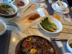 -上海大船酒店-沙滩餐厅